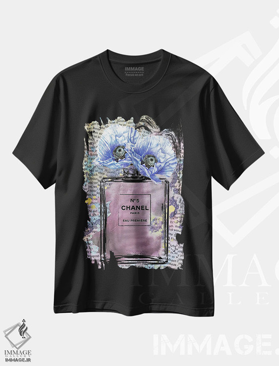 تیشرت طرح دار شنل بنفش، هنر دیجیتال اثر هنرِ چونی | immage.ir