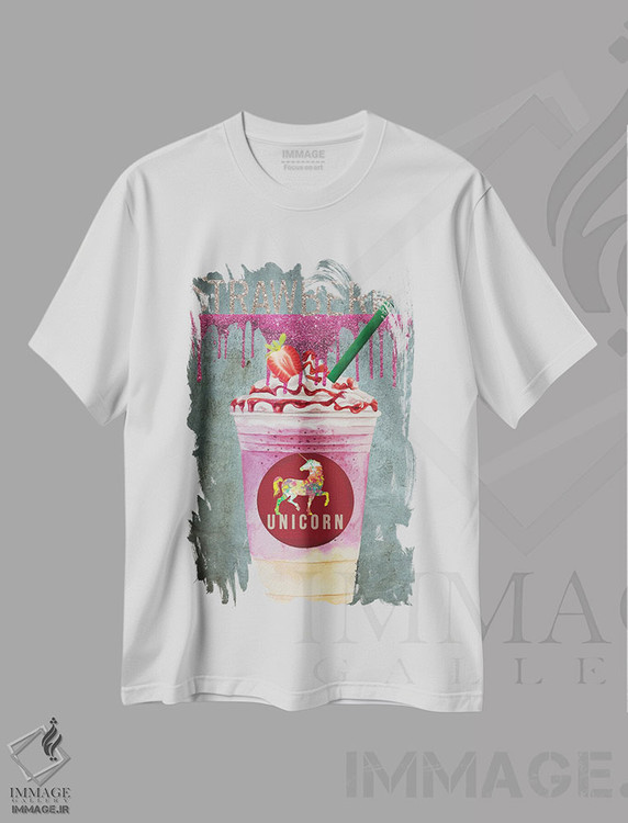 تیشرت طرح دار یونیکورن توت فرنگی، هنر دیجیتال اثر هنرِ چونی | immage.ir