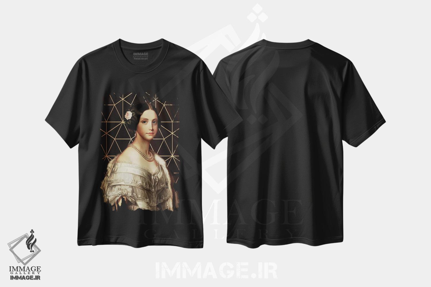 تیشرت طرح دار پرتره زن کلاسیک XXXVI، تزئینی اثر بونا فیدسا | فروشگاه ایماژ