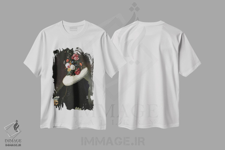 تیشرت طرح دار بانوی اشرافی با سر گل، دکوراسیون جایگزین اثر بونا فیدسا | immage.ir