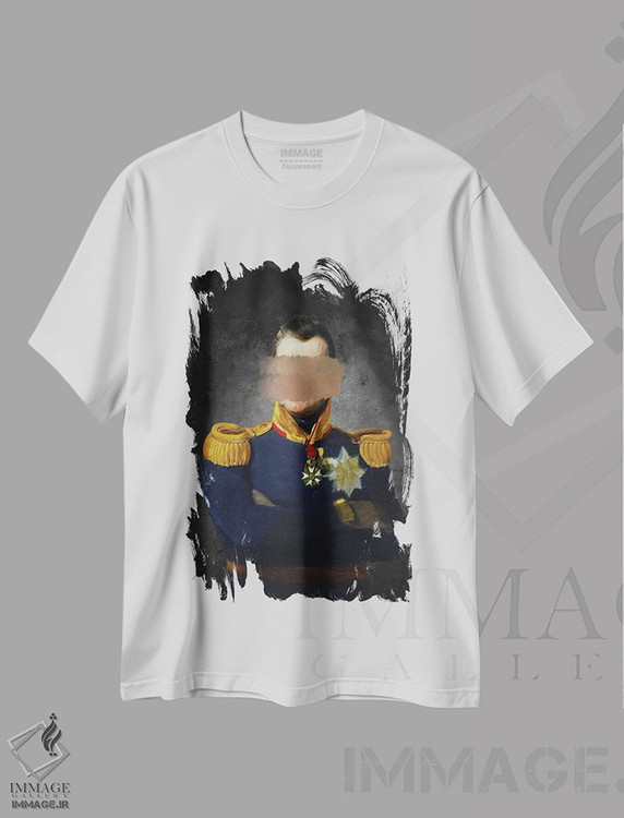 تیشرت طرح دار سرباز بی چهره، هنر دیجیتال اثر بونا فیدسا | immage.ir