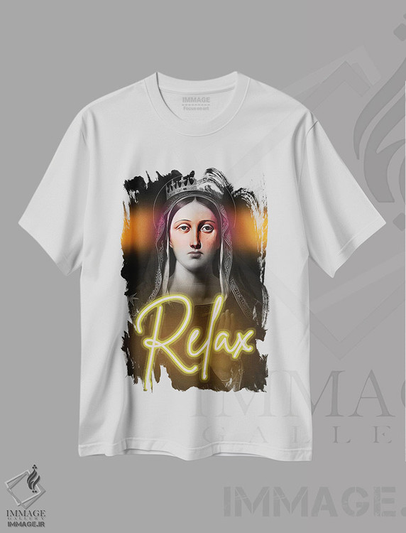 تیشرت طرح دار نقل قول التقاطی ملکه، تزئینی اثر بونا فیدسا | immage.ir
