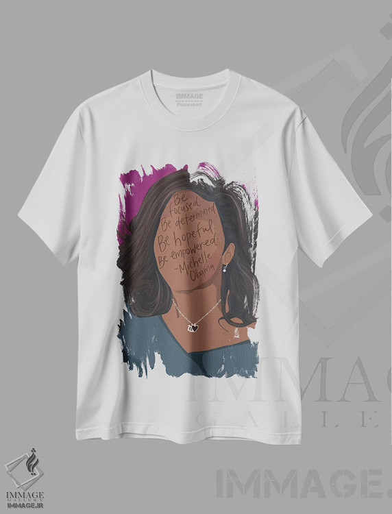 تیشرت طرح دار میشل اوباما، هنر آمریکایی آفریقایی تبار اثر بک آکارد | فروشگاه ایماژ