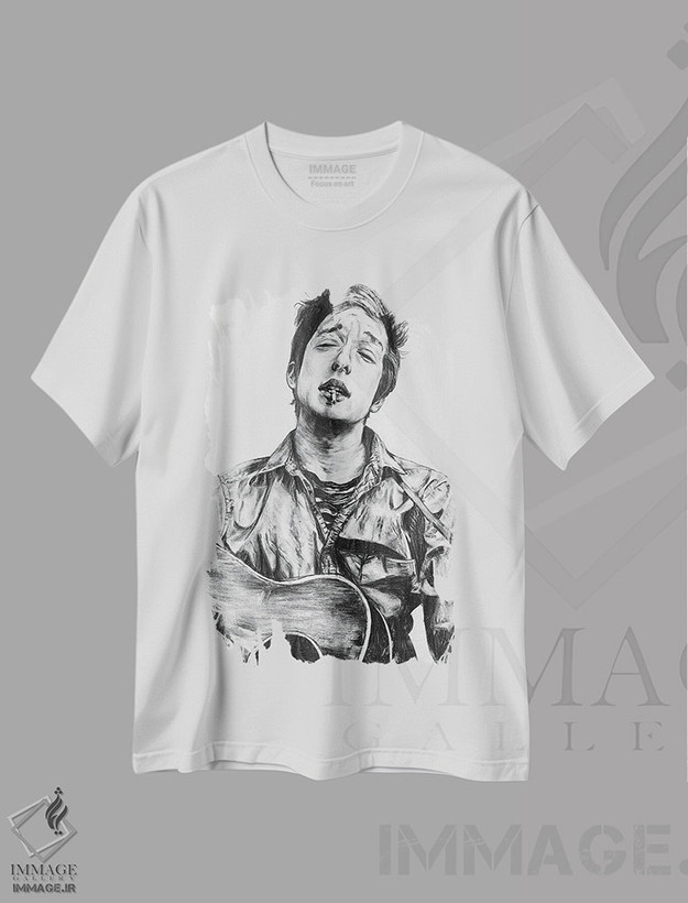 تیشرت طرح دار دیلن آکوستیک، مدیوم اثر بلیک مانچ | فروشگاه ایماژ