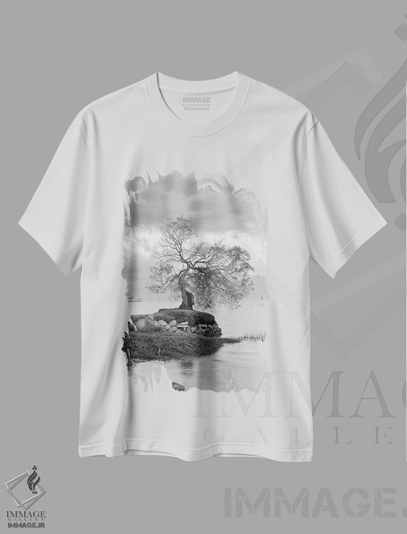 تیشرت طرح دار مجموعه بلوط ساحلی I، عکاسی سیاه و سفید اثر آلن بلاوشتاین | immage.ir