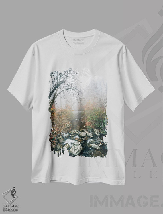 تیشرت طرح دار رودخانهٔ کوچک تای، مدیوم اثر جان بیلوس | immage.ir