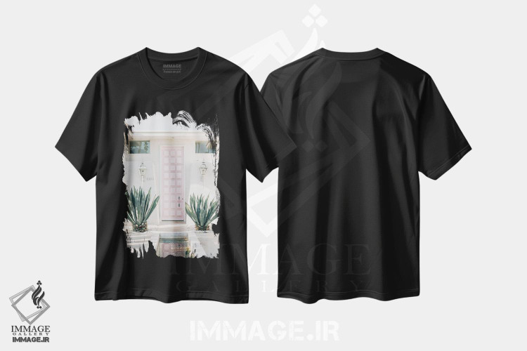 تیشرت طرح دار آن درِ صورتی، تزئینی اثر جان بیلوس | فروشگاه ایماژ