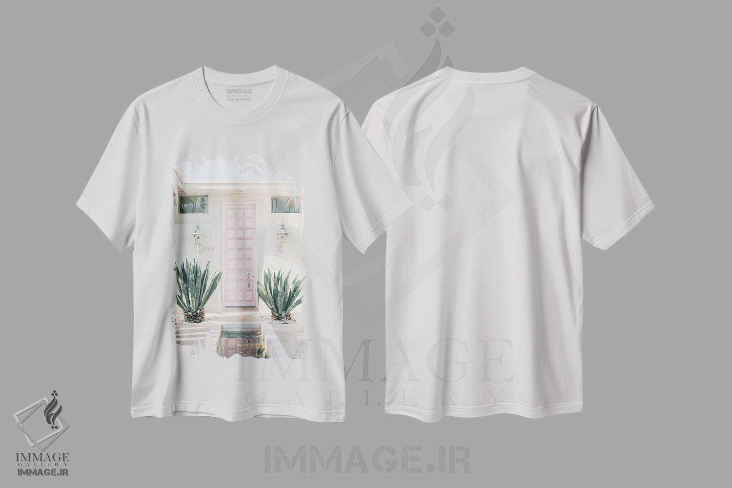 تیشرت طرح دار آن درِ صورتی، تزئینی اثر جان بیلوس | immage.ir
