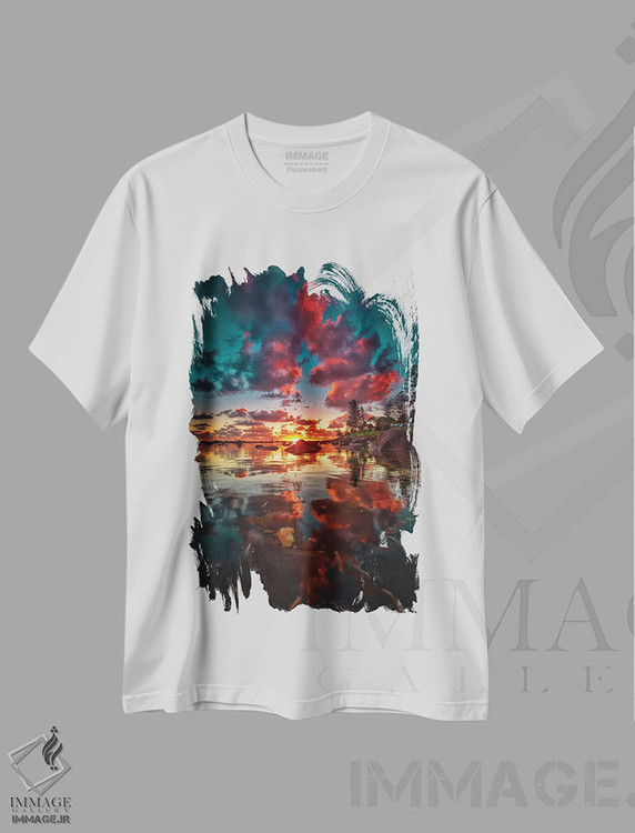 تیشرت طرح دار بازتاب ها بر تپه، مدیوم اثر بن مولدر | immage.ir