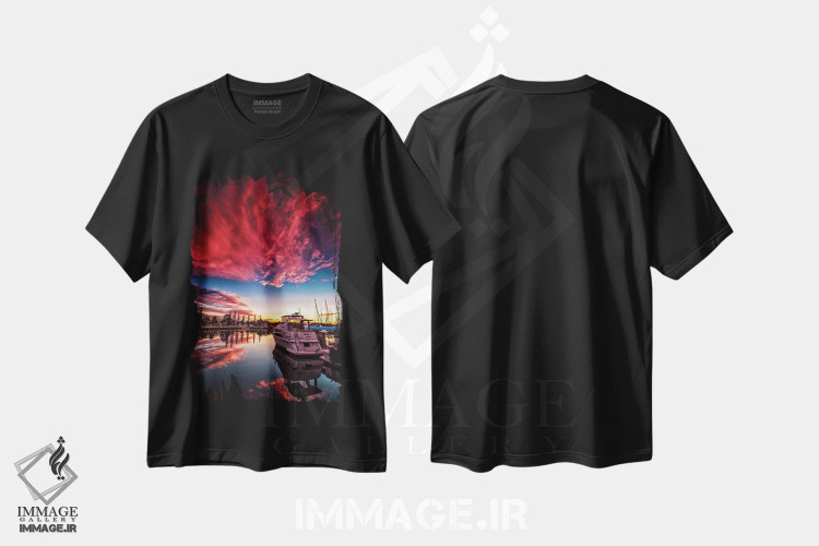 تیشرت طرح دار قایق روی آب، مدیوم اثر بن مولدر | immage.ir