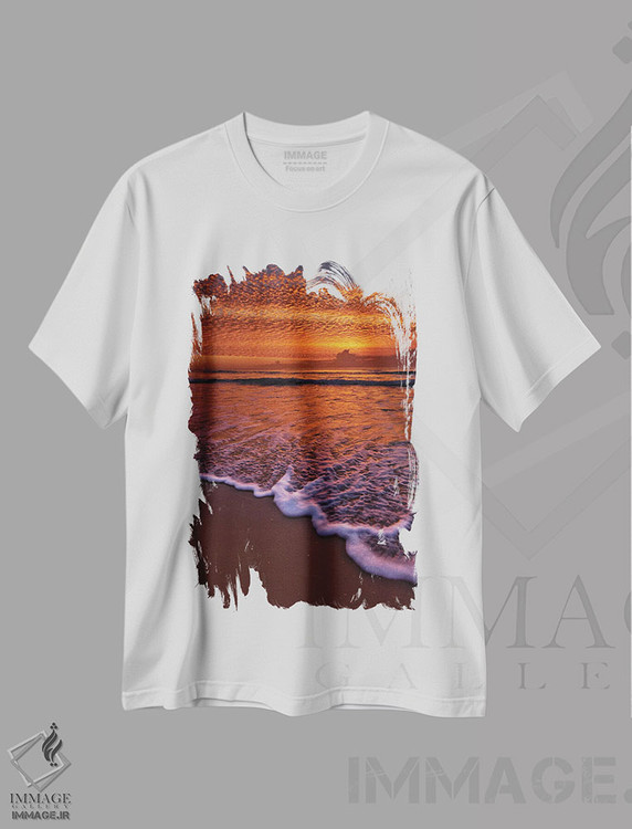 تیشرت طرح دار افق های دوردست، مدیوم اثر بن مولدر | فروشگاه ایماژ