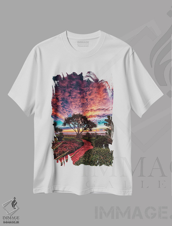 تیشرت طرح دار مسیر آجری قرمز، مدیوم اثر بن مولدر | immage.ir