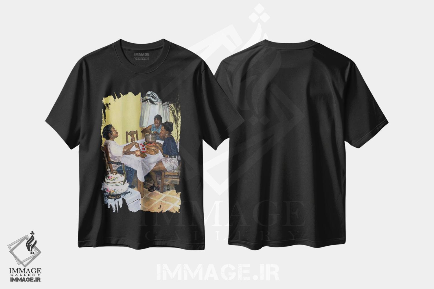 تیشرت طرح دار گفت وگوی پخته و چاشنی دار، ۱۹۹۸، هنر آمریکایی آفریقایی تبار اثر کالین بوتمن | فروشگاه ایماژ