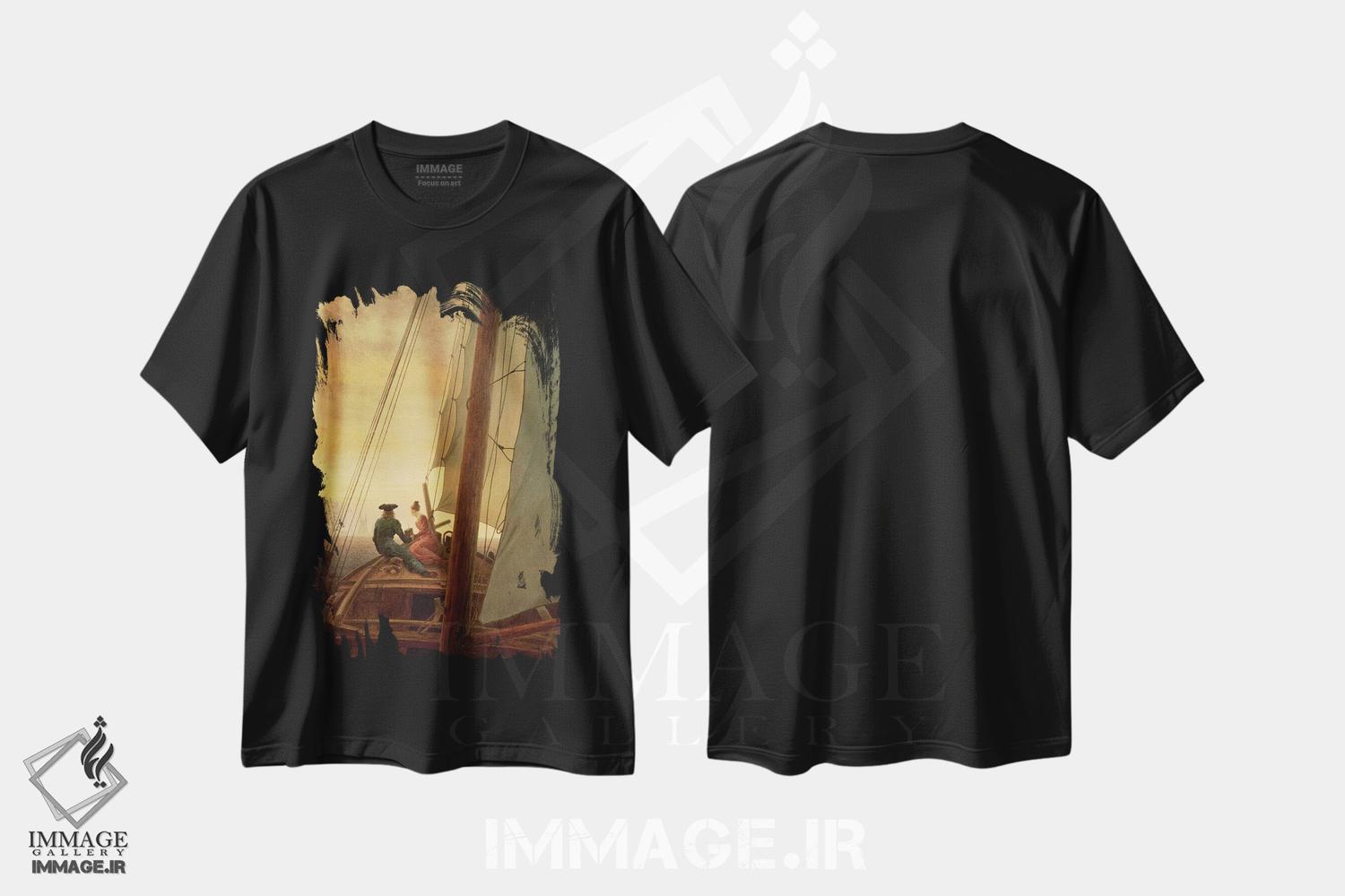 تیشرت طرح دار بر عرشه یک کشتی بادبانی، ۱۸۱۹، هنر فاخر کلاسیک اثر کاسپار داوید فریدریش | فروشگاه ایماژ