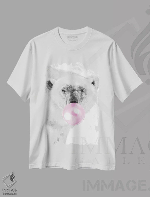 تیشرت سفید طرح دار خرس قطبی با آدامس بادکنکی، هنر دیجیتال اثر بگ نوز ورک | immage.ir