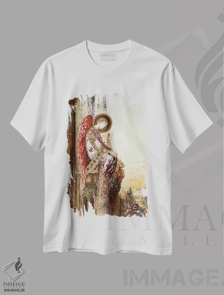 تیشرت سفید طرح دار فرشتهٔ مسافر، هنر فاخر کلاسیک اثر گوستاو مورو | immage.ir