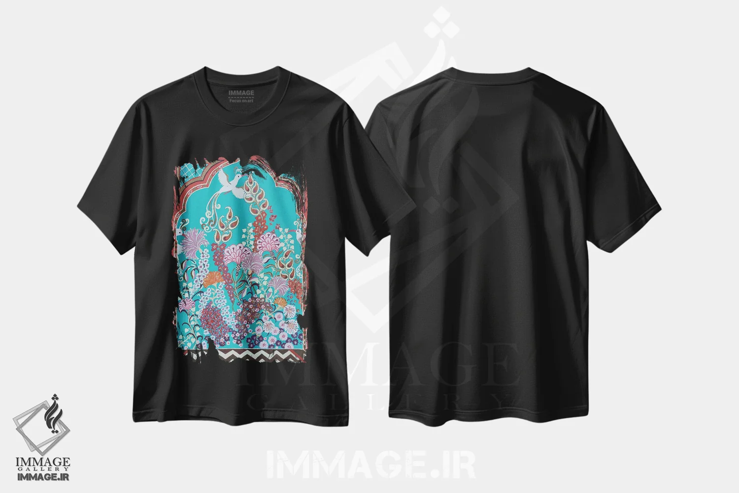 تیشرت مشکی طرح دار باغ بهشتی هندی در تابستان، دکور آسیایی اثر بریت بردال نیلسن | immage.ir