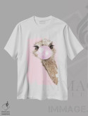تیشرت سفید طرح دار شترمرغ با آدامس بادکنکی در رنگ صورتی، هنر دیجیتال اثر بگ نوز ورک | immage.ir