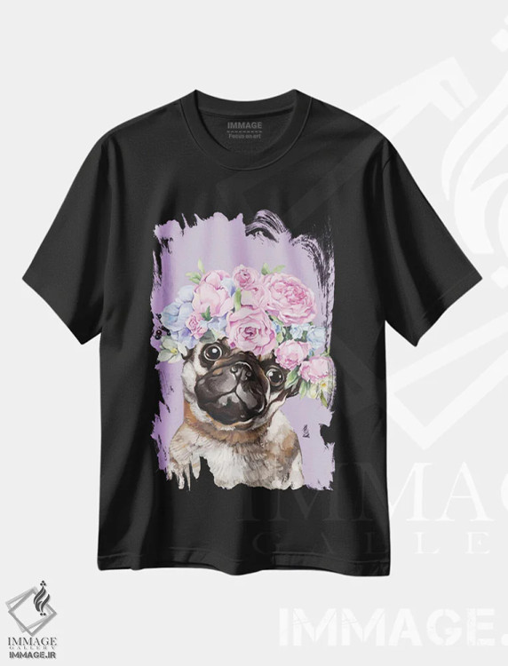 تیشرت مشکی طرح دار پاگ زیبا با تاج گل به رنگ یاسی، هنر دیجیتال اثر بگ نوز ورک | فروشگاه ایماژ