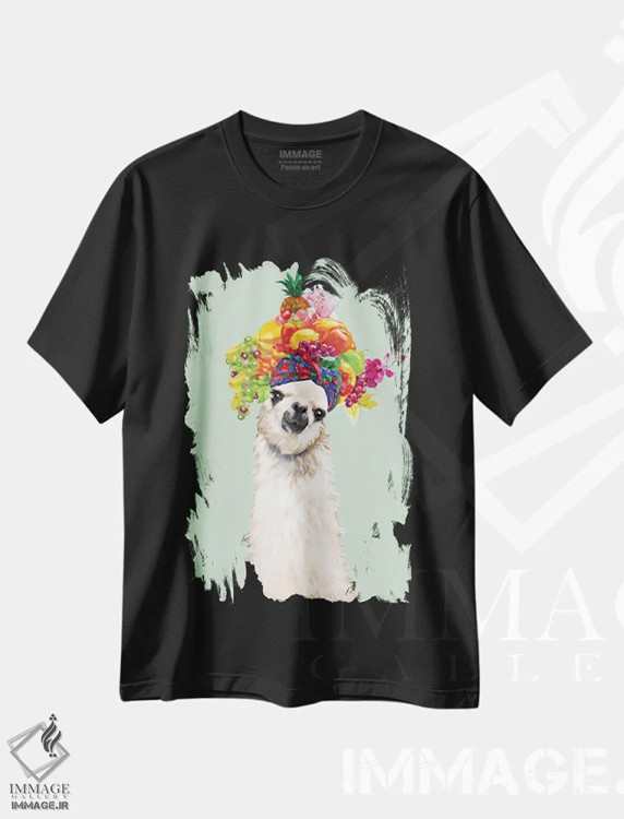 تیشرت مشکی طرح دار لاما با تاج گل میوه ای در رنگ سبز، هنر دیجیتال اثر بگ نوز ورک | فروشگاه ایماژ
