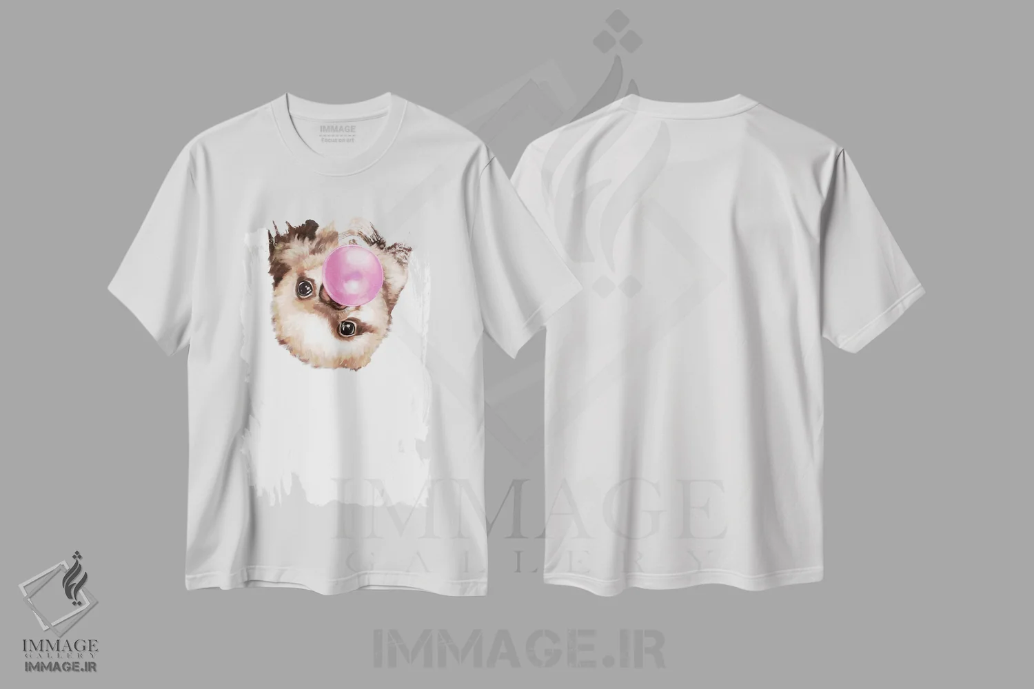 تیشرت سفید طرح دار بچه تنبل در حال فوت کردن آدامس بادکنکی، تزئینی اثر بگ نوز ورک | فروشگاه ایماژ