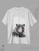 تیشرت سفید طرح دار خرس بزرگ در حال فوت کردن آدامس بادکنکی، تزئینی اثر بگ نوز ورک | immage.ir