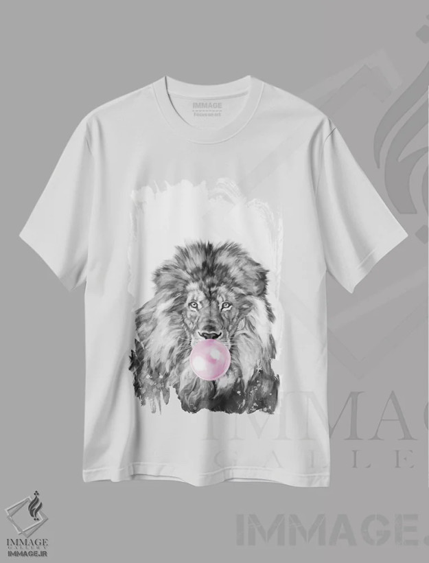 تیشرت سفید طرح دار شیر در حال فوت کردن آدامس بادکنکی، تزئینی اثر بگ نوز ورک | فروشگاه ایماژ