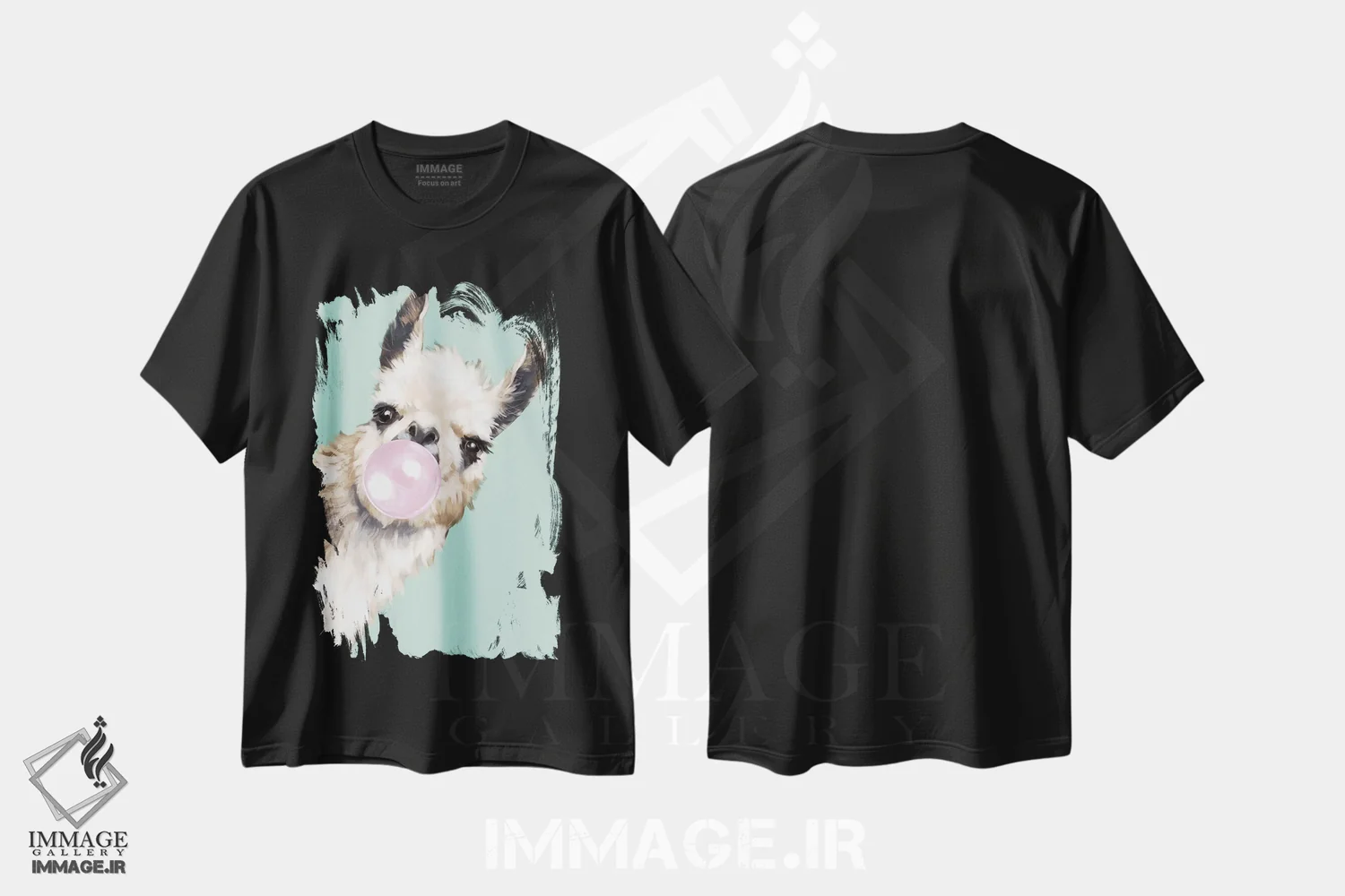 تیشرت مشکی طرح دار لامای شیطان که آدامس بادکنکی در رنگ سبز فوت می کند، تزئینی اثر بگ نوز ورک | فروشگاه ایماژ