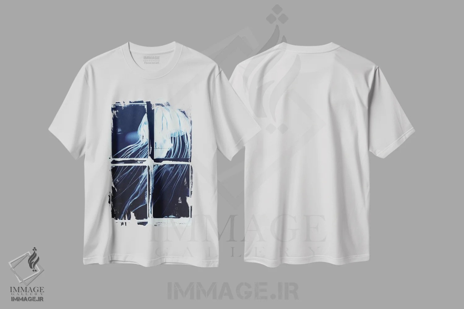 تیشرت سفید طرح دار مربع های عروس دریایی نیلی، تزئینی اثر ۳۳ استخوان شکسته | فروشگاه ایماژ