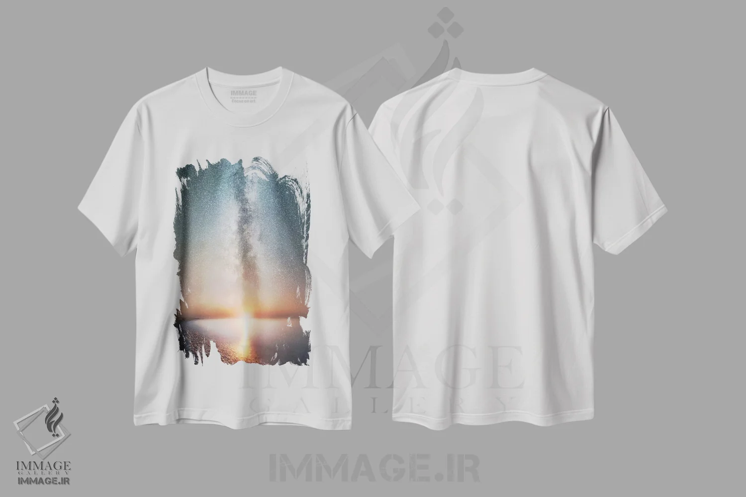 تیشرت سفید طرح دار بازتاب بی نهایت، مدیوم اثر آدریان بوردَا | immage.ir