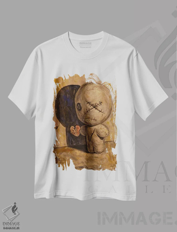 تیشرت سفید طرح دار سایه تنها دوست من است، هنر فاخر معاصر اثر آدریان بوردَا | immage.ir