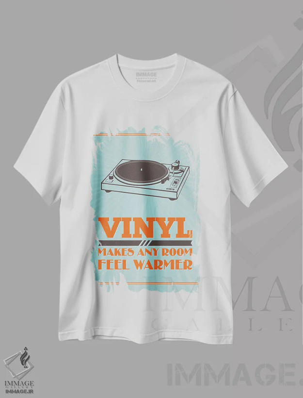 تیشرت سفید طرح دار صفحه گرامافون هر اتاقی را گرم تر می کند، تزئینی اثر پرینت های بنتون پارک | فروشگاه ایماژ