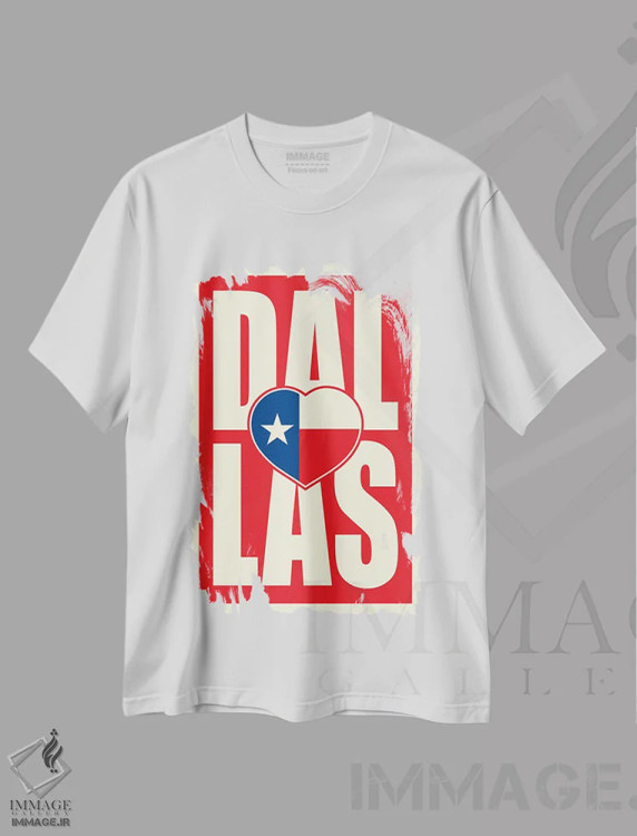 تیشرت سفید طرح دار قلب پرچم تایپوگرافی دالاس، هنر دیجیتال اثر پرینت های بنتون پارک | فروشگاه ایماژ