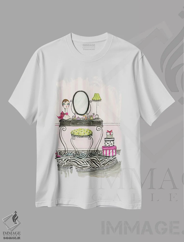 تیشرت سفید طرح دار میز آرایشی، مدیوم اثر بلا پیلار | فروشگاه ایماژ