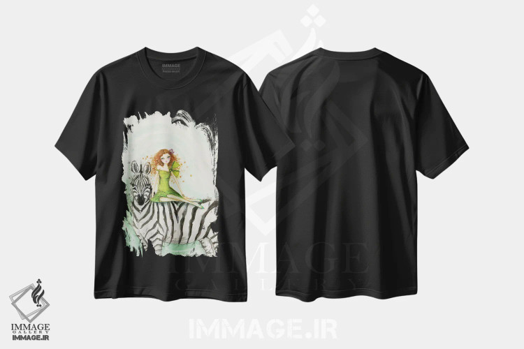 تیشرت مشکی طرح دار گورخر زیا، دست نقاشی و طراحی دستی اثر بلا پیلار | فروشگاه ایماژ