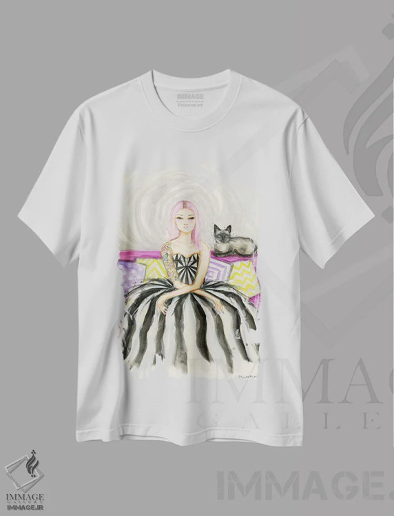 تیشرت سفید طرح دار رنگ بندی سیامی اثر بلا پیلار | immage.ir