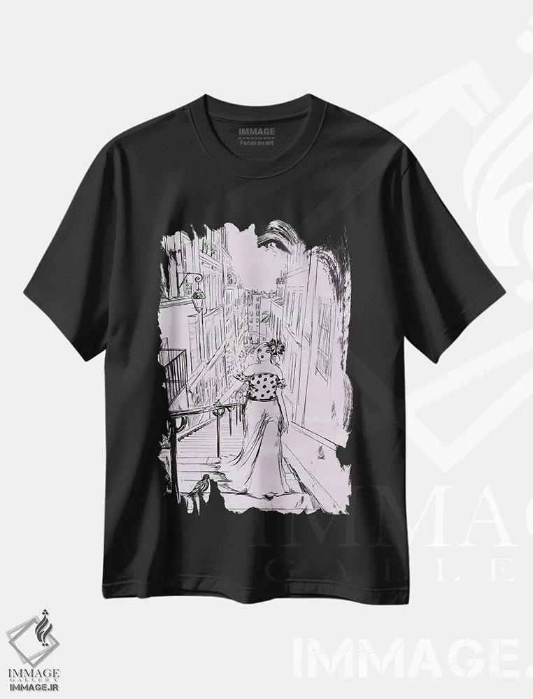 تیشرت مشکی طرح دار مالیا در مونمارتر با رنگ یاسی، دست نقاشی و طراحی دستی اثر بلا پیلار | فروشگاه ایماژ