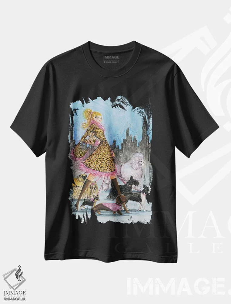 تیشرت مشکی طرح دار کسی که سگ گردانی می کند، مدیوم اثر بلا پیلار | immage.ir