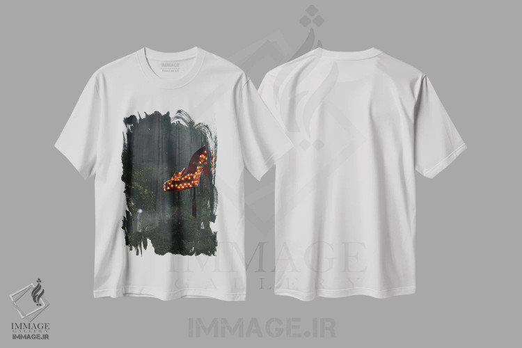تیشرت سفید طرح دار هیچ جا خانه خود آدم نمی شود، هنر دیجیتال اثر جیسون بروک | فروشگاه ایماژ