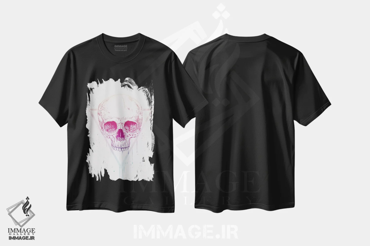 تیشرت مشکی طرح دار جمجمه در مثلث، هنر دیجیتال اثر بالازس شولتی | فروشگاه ایماژ