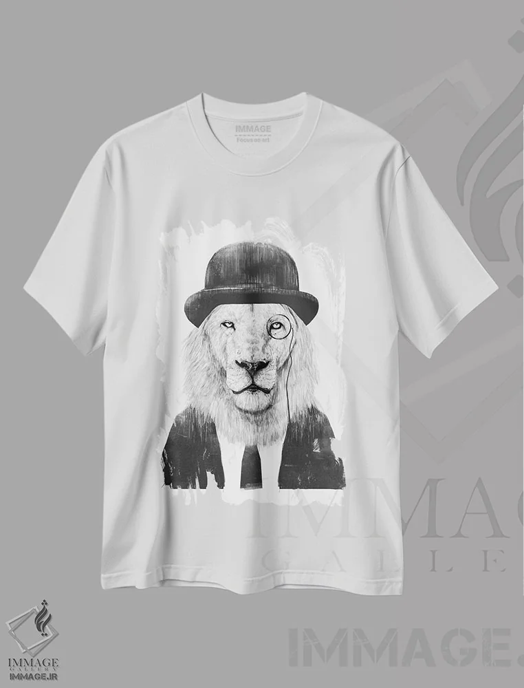 تیشرت سفید طرح دار جناب شیر، هنر دیجیتال اثر بالازس شولتی | فروشگاه ایماژ