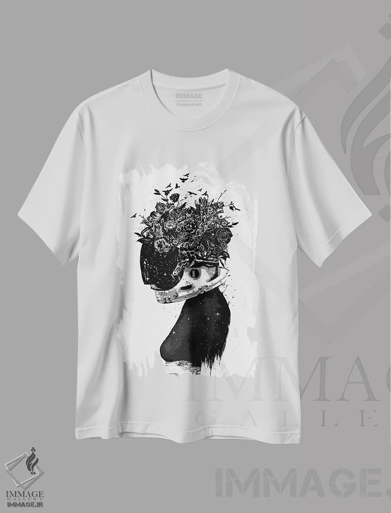 تیشرت سفید طرح دار دختر دورگه، هنر تزئینی سیاه و سفید اثر بالازس شولتی | immage.ir