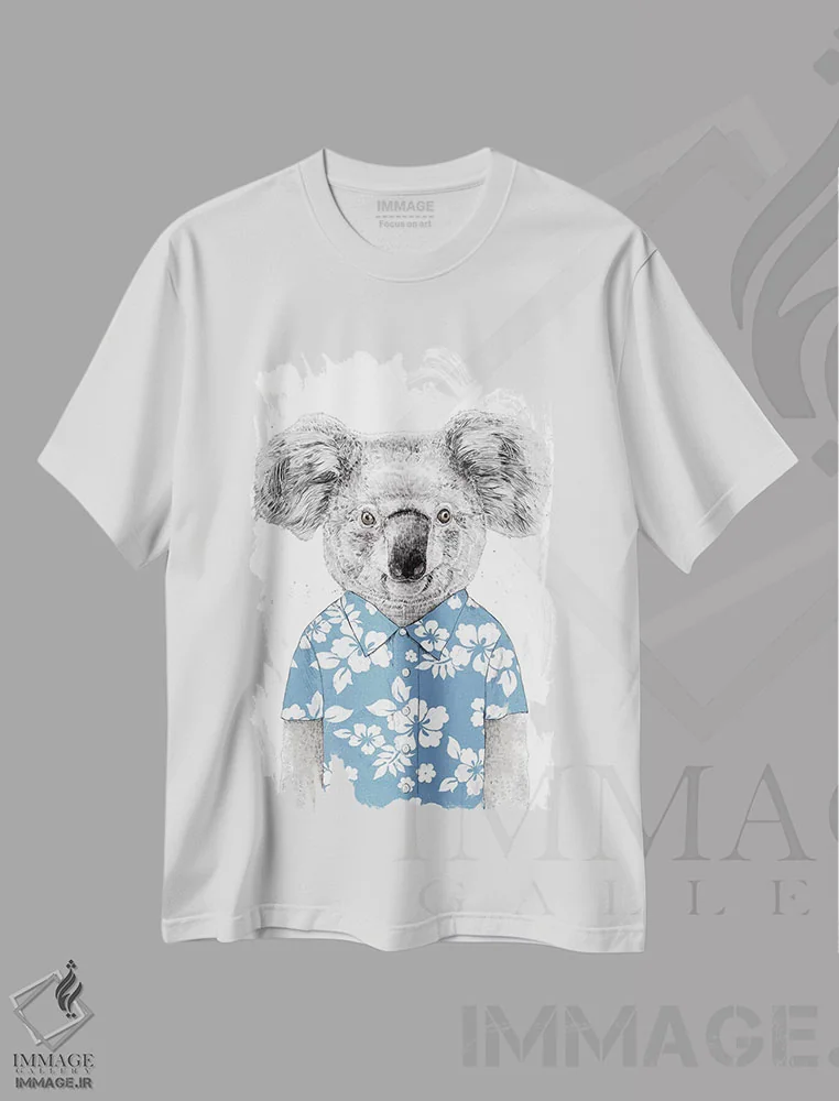 تیشرت سفید طرح دار کوآلای تابستانی آبی، تزئینی اثر بالازس شولتی | immage.ir