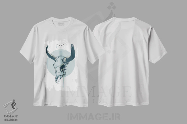 تیشرت سفید طرح دار جمجمه گاو، تزئینی اثر بالازس شولتی | immage.ir