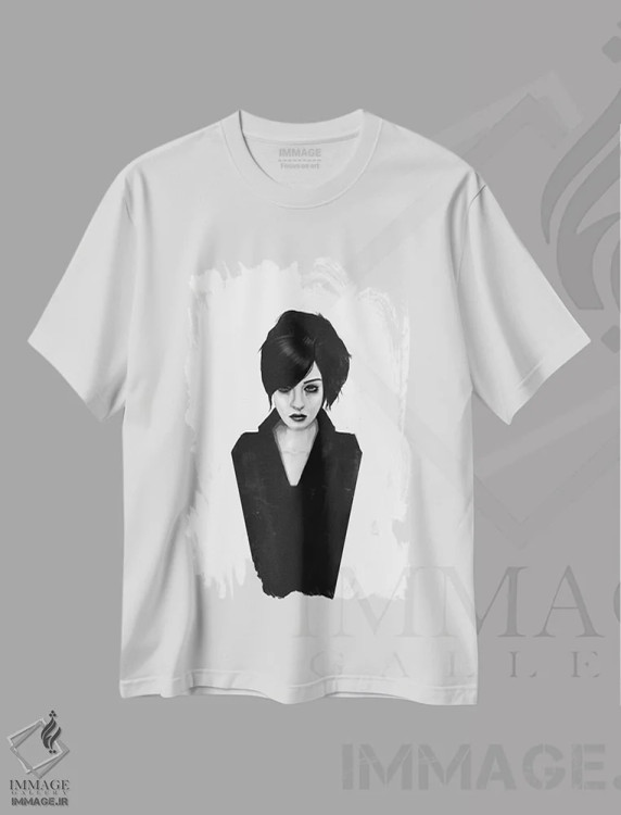 تیشرت سفید طرح دار بیوه، دکوراسیون جایگزین اثر بالازس شولتی | immage.ir