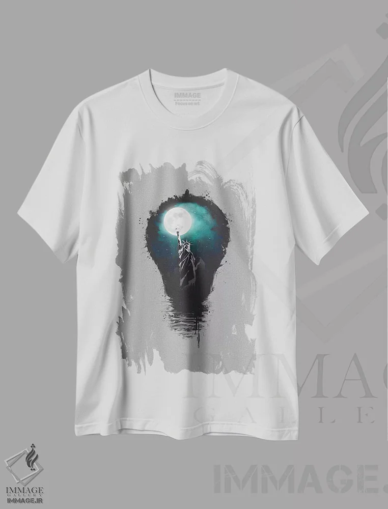 تیشرت سفید طرح دار چراغ های شهر بزرگ، هنر دیجیتال اثر بالازس شولتی | فروشگاه ایماژ