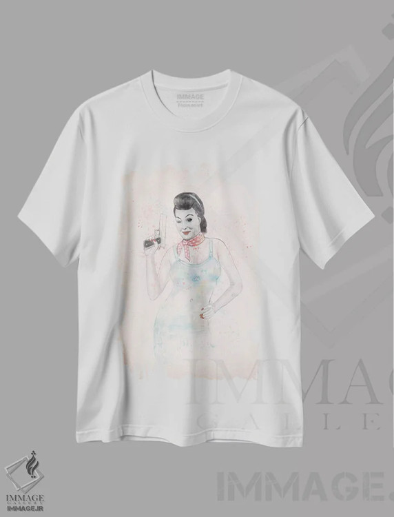 تیشرت سفید طرح دار ژست با اسلحه دو، هنر دیجیتال اثر بالازس شولتی | immage.ir