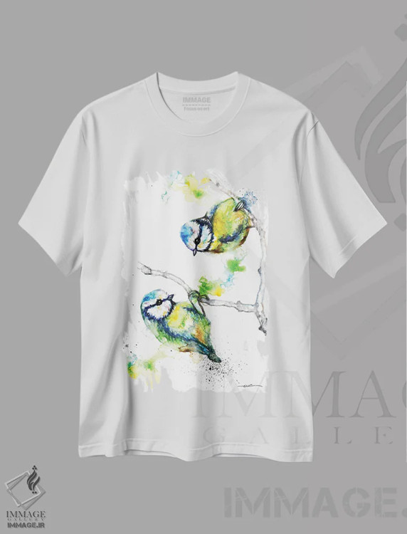 تیشرت سفید طرح دار بلو تیت ها، مدیوم اثر بیبزآرتس | immage.ir