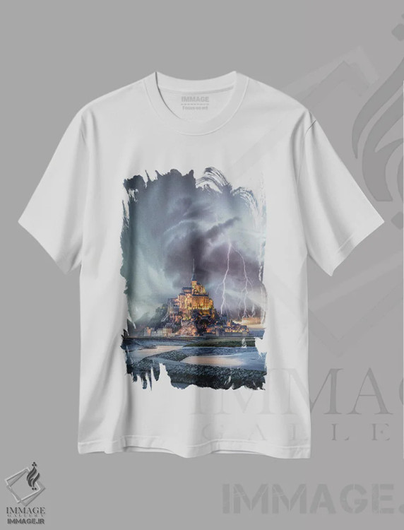 تیشرت سفید طرح دار پیچش در کوه سنت مایکل، عکاسی هوایی اثر برنت شاونور | immage.ir