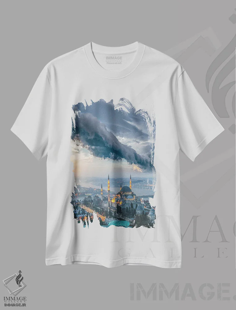 تیشرت سفید طرح دار رعد و برق مسجد استانبول، مدیوم اثر برنت شاونور | فروشگاه ایماژ